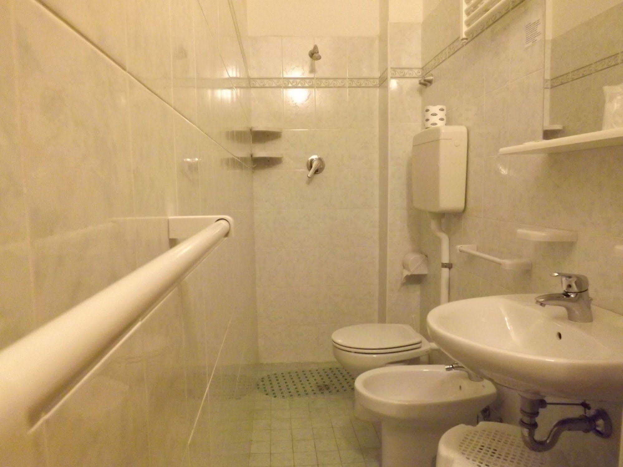 Hotel Mimosa Белларія-Іджеа-Марина Екстер'єр фото